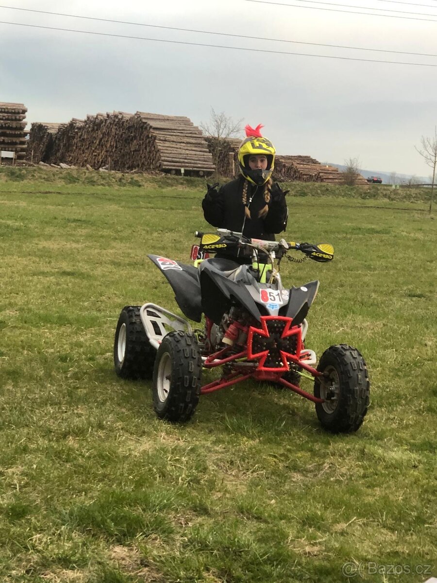 Yamaha raptor 250