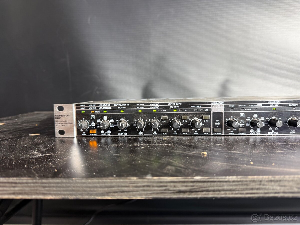 Behringer SUPER-X PRO CX3400 V2 Crossover - 4