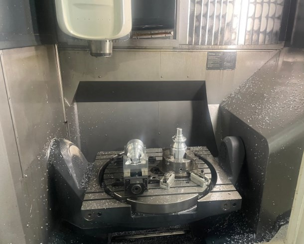 Obráběcí centra - pětiosá DMU 65 - 4