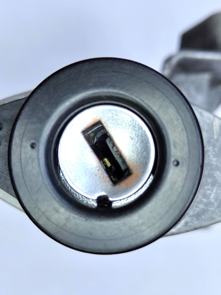 Spínací skříňka + zámek řízení Volkswagen Škoda Seat Audi. - 4