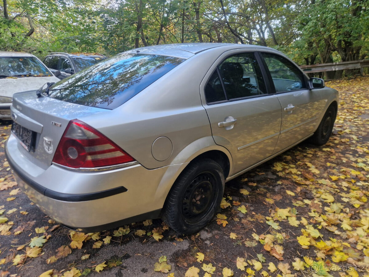 ford Mondeo nafta - 4