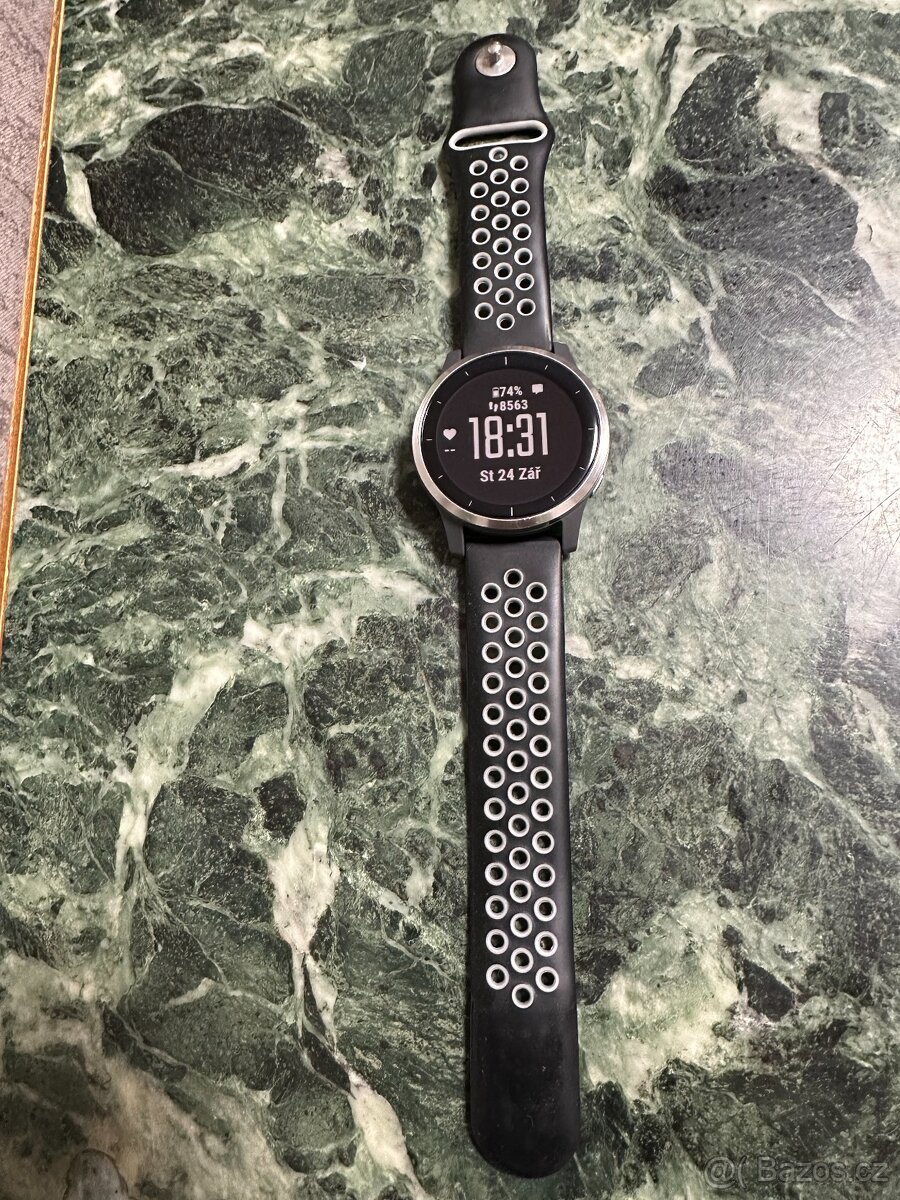 Garmin Vivoactive 4 - 4