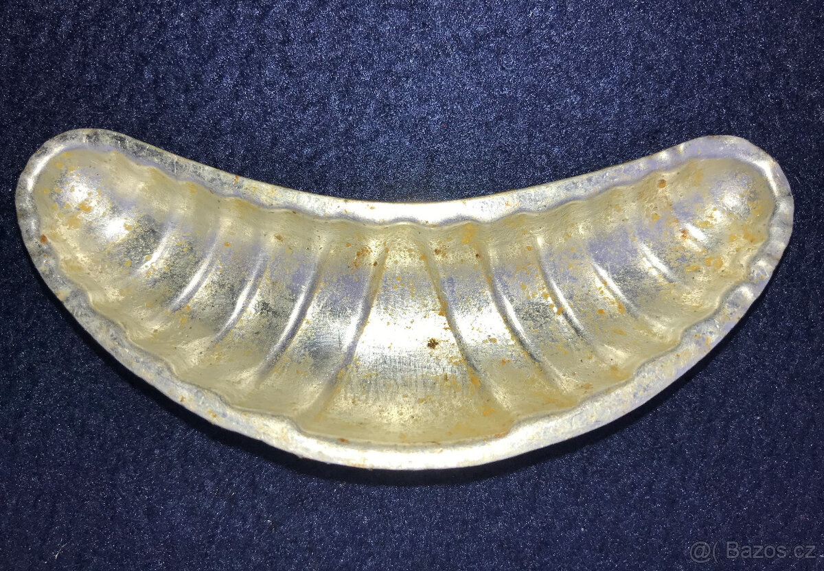 Staré Plechové Formičky Rohlíčky Vánoce RETRO - 4