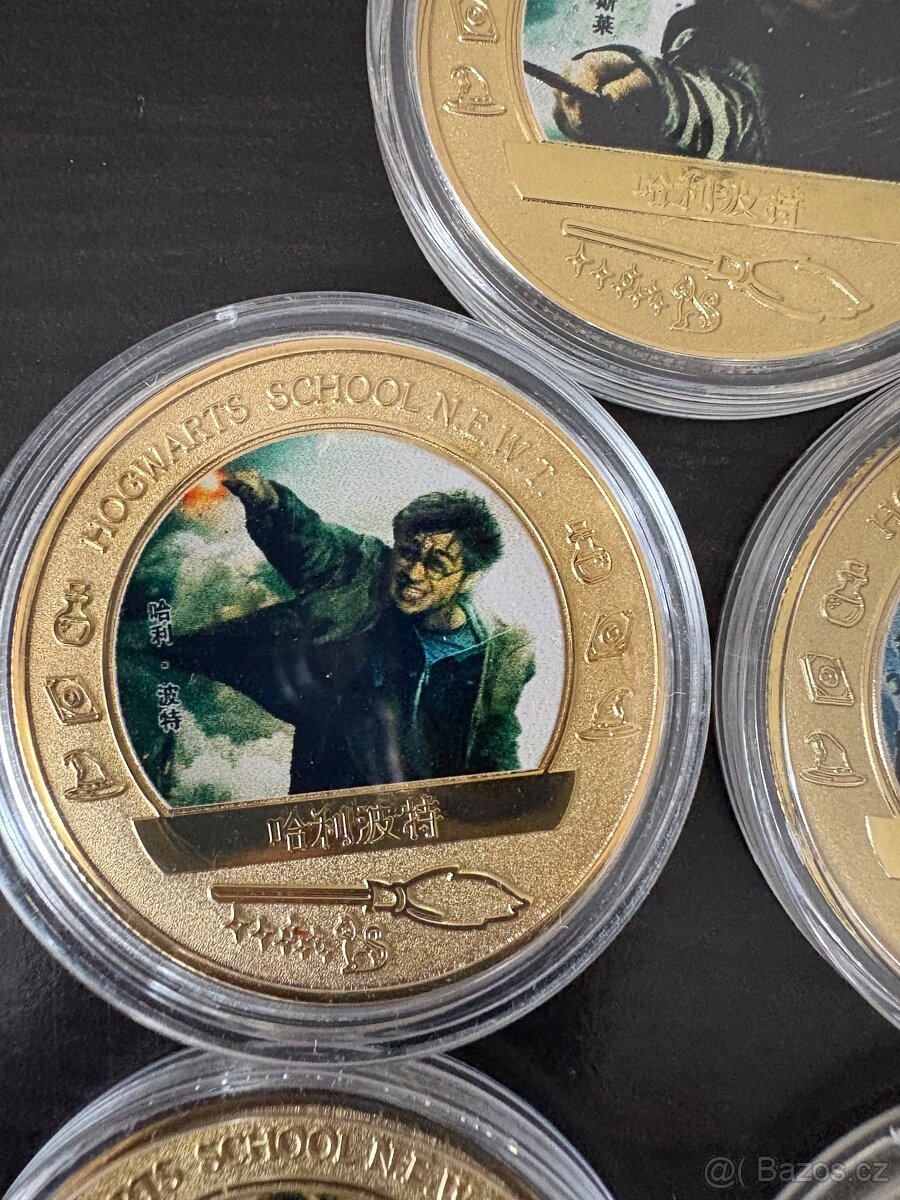 Prodám kovové dekorační mince s motivem Harryho Pottera - 4