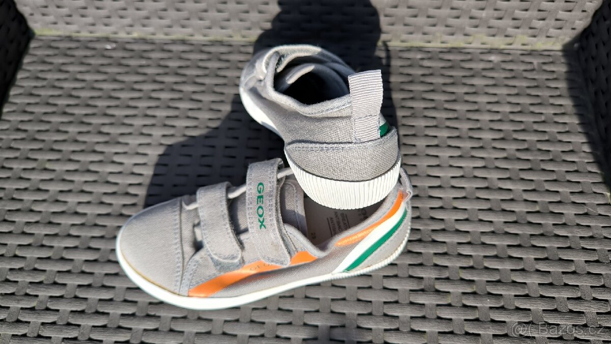 Plátěné tenisky Geox, vel. 29 - 4