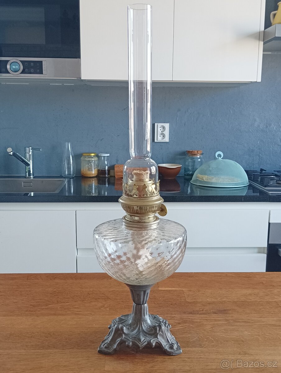 STAROŽITNÁ PETROLEJKA VE STYLU ART NOUVEAU, FRANCIE, 1900 - 4