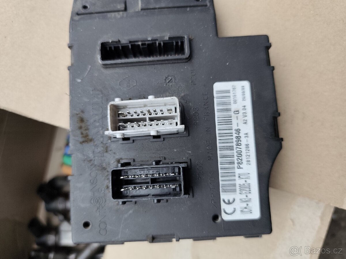 Renault Master 2.5dci 88kW, řídící jednotka , spinačka - 4