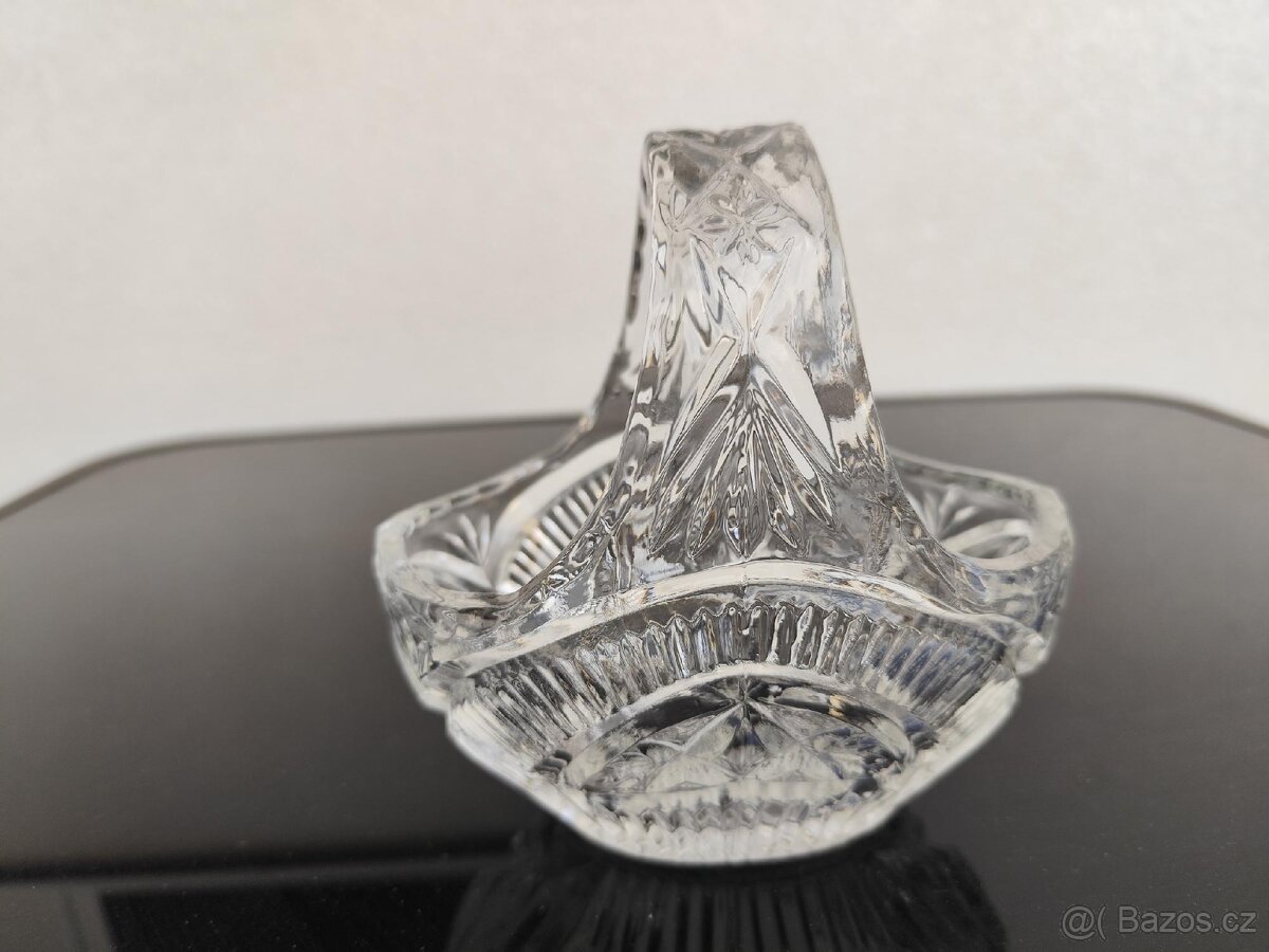 KOŠÍK Z BROUŠENÉHO SKLA - 4