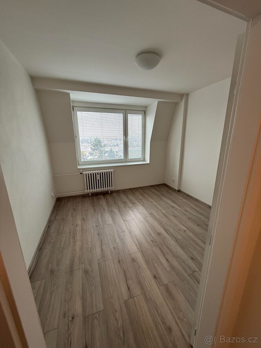 Pronajmu byt 3+1 ve Strážnici - 4