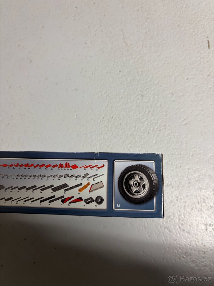 Lego Creator 10248 Ferrari F40 - 4