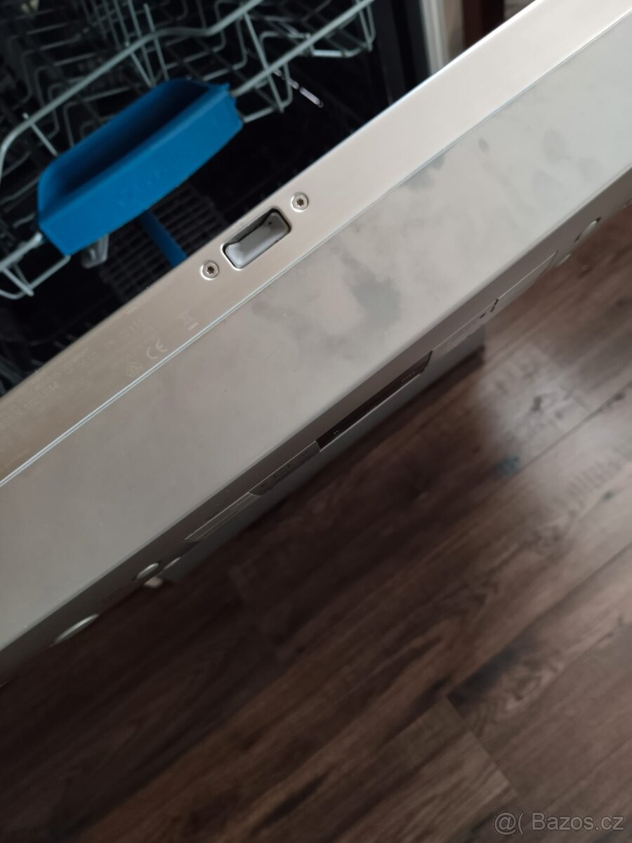 Prodám Myčku Bosch - 4