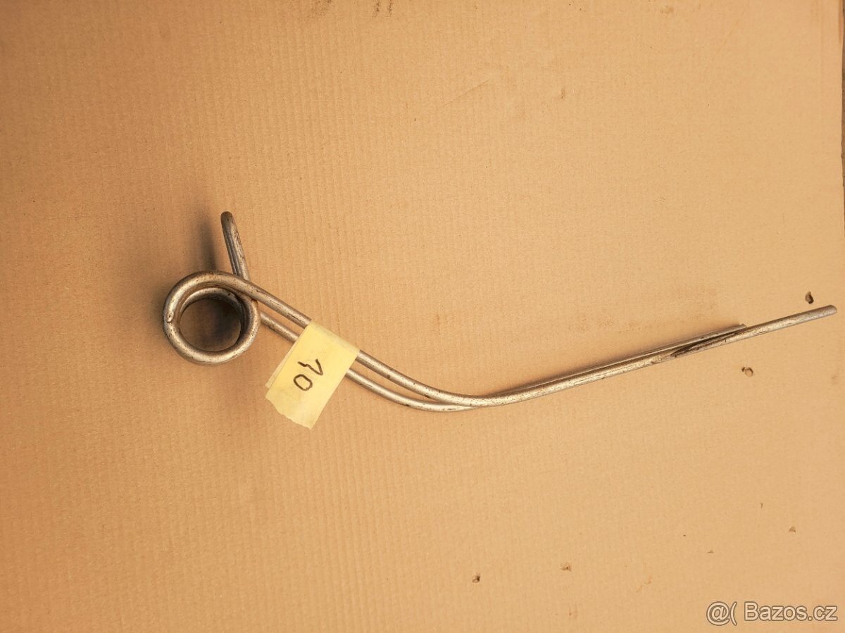 Pera pro obraceče sena II - 4