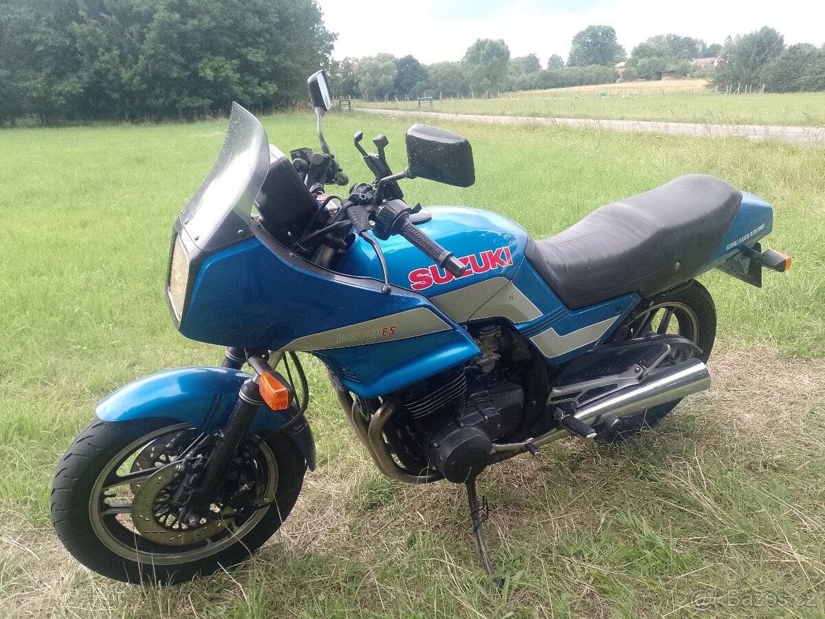 Suzuki GSX750ES - 4