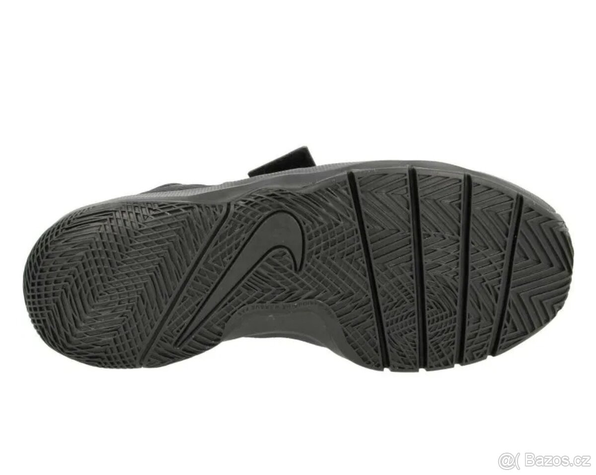 Černé tenisky Nike 37,5 - 4