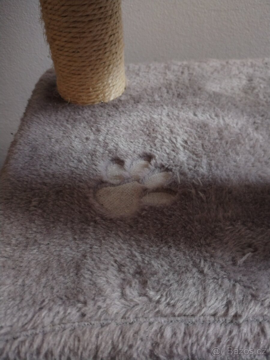 Škrabadlo pro kočky - 4