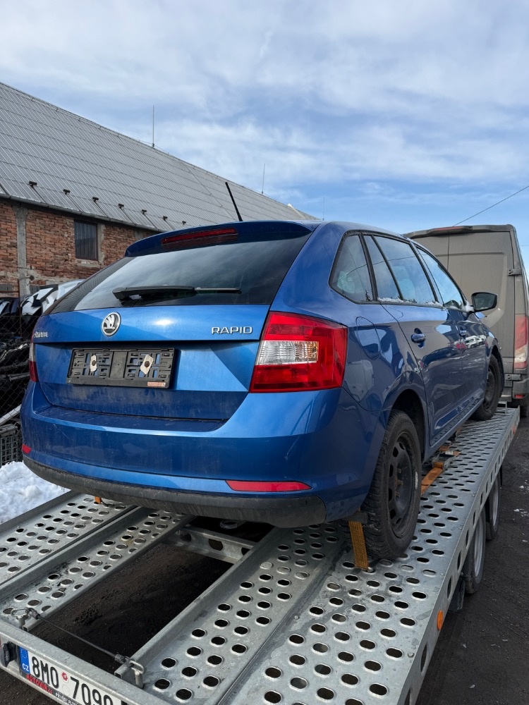 Prodám náhradní díly Škoda Rapid 1.0TSI 70KW - 4