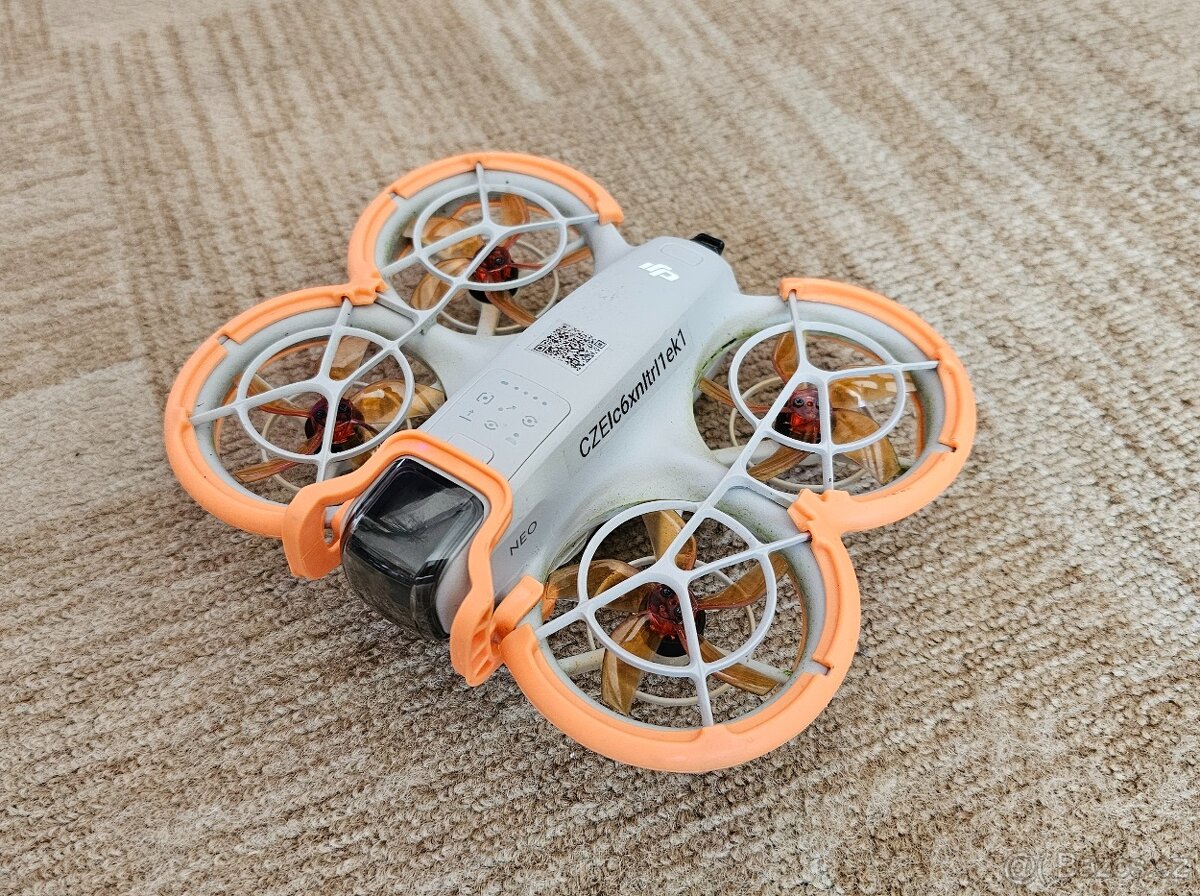 DJI NEO 5 baterií - 4