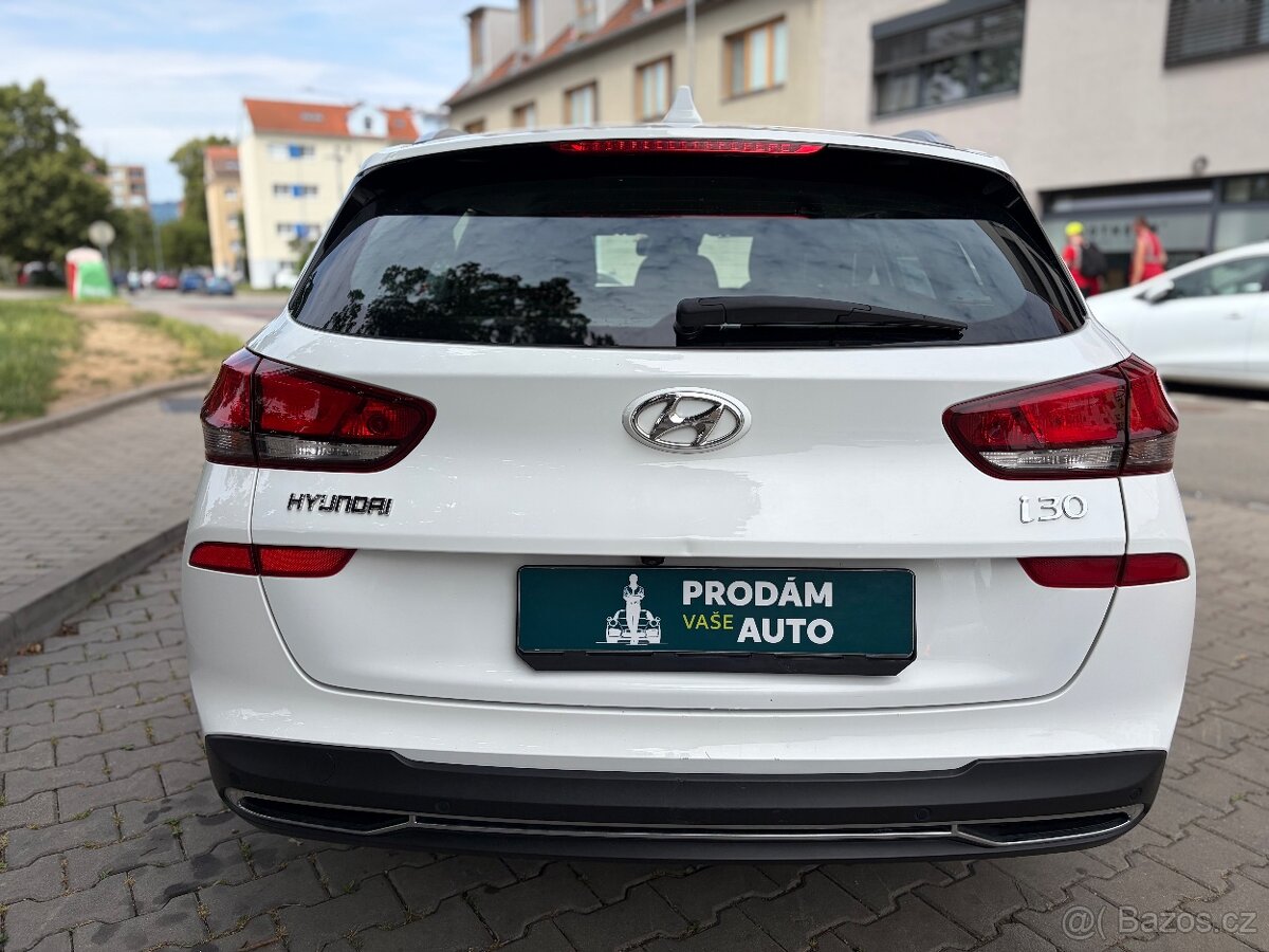 Hyundai i30, 1.6 CRDi automat - 4