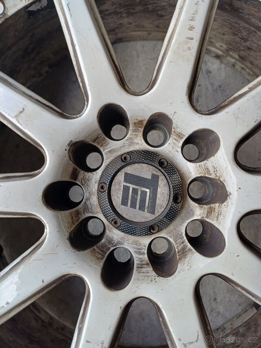 Subaru Alu 17x7.5J et46 č.9 - 4