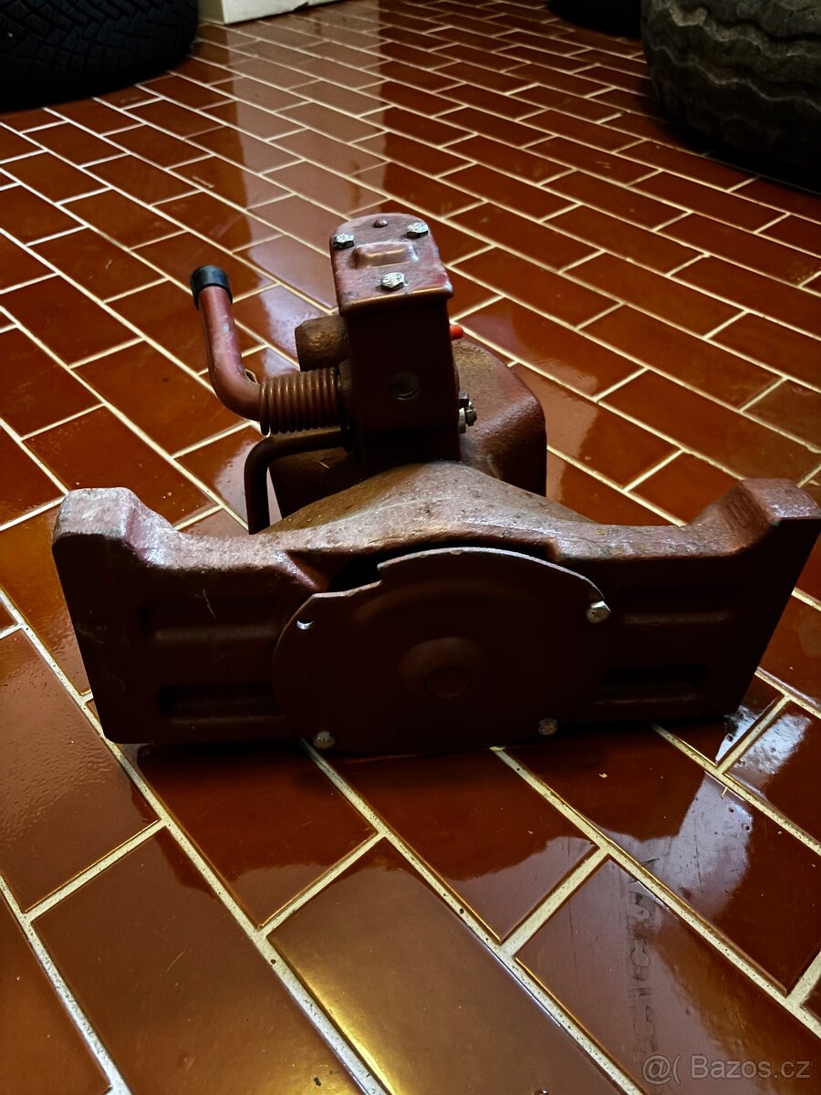 Automatický závěs Zetor - 4