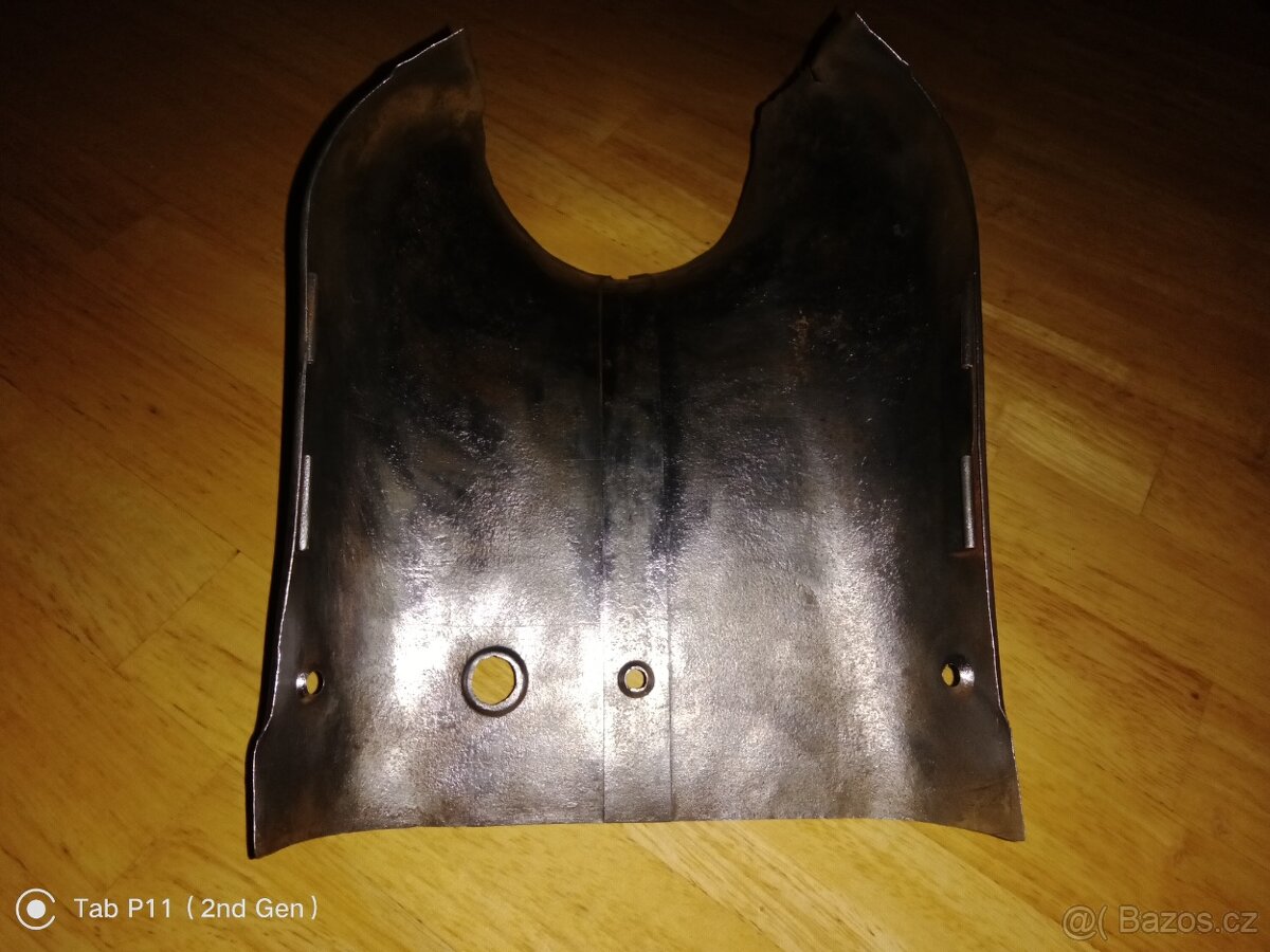 Jawa 550 prsíčka horní díl - 4