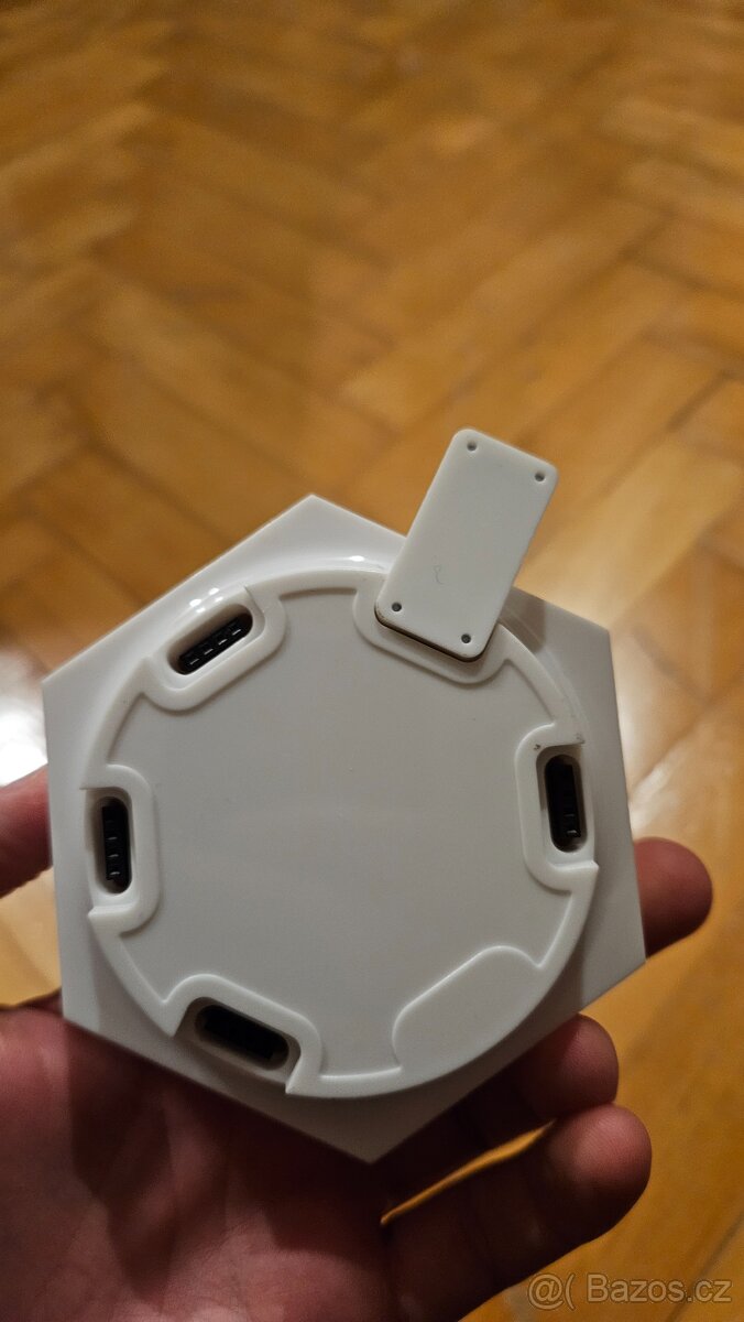 LED hexagon svítídlo s dálkovým ovládáním - 4