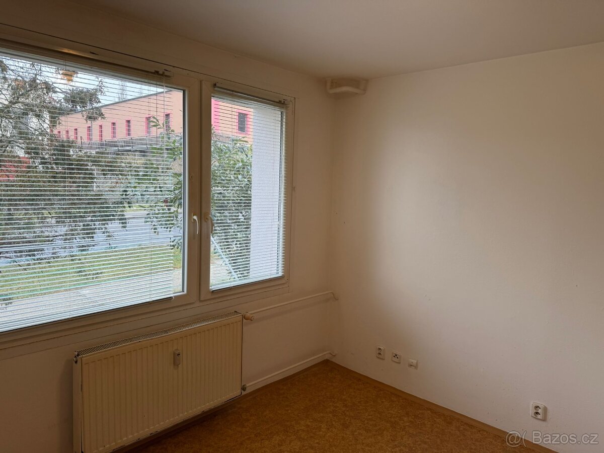 Pronájem bytu garsoniéra Písek volné ihned - 4