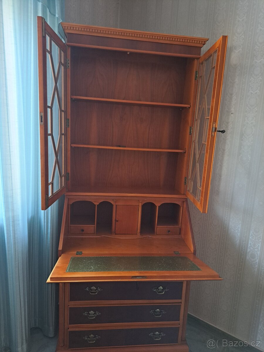 Knihovna, komoda, písař - 4