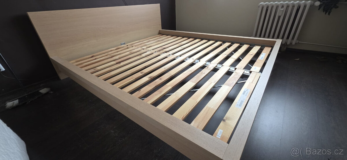 Rám postele Ikea Malm 180x200 - 4