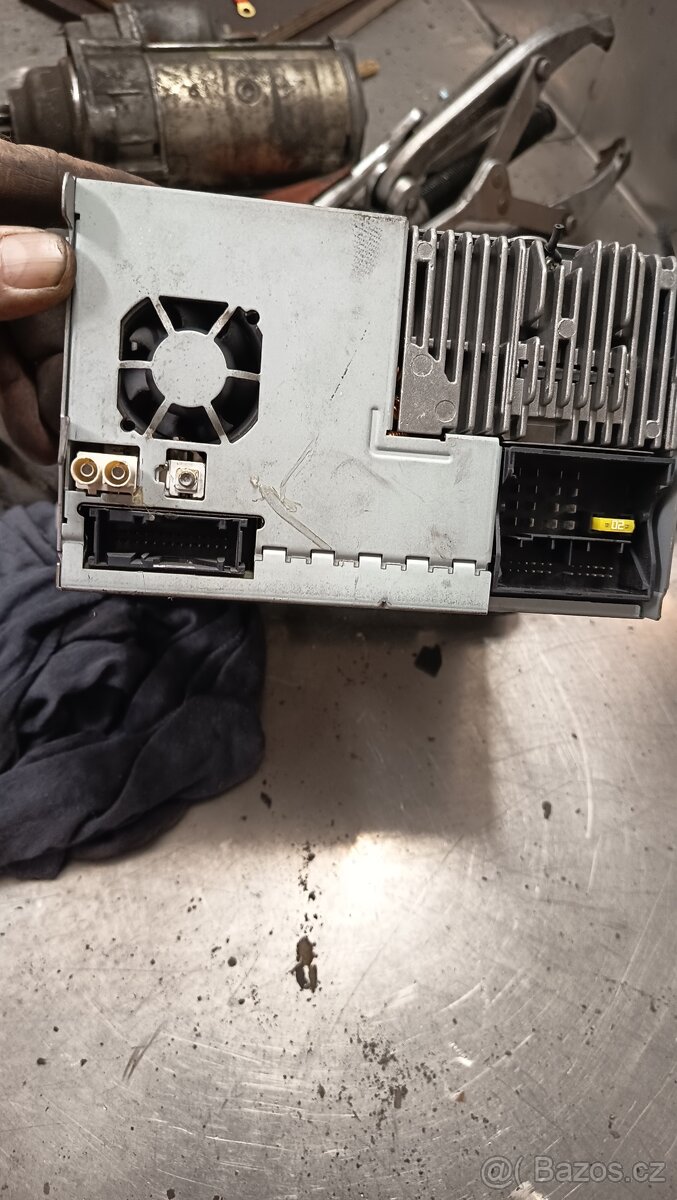 Rádio Columbus RNS-510 - 4