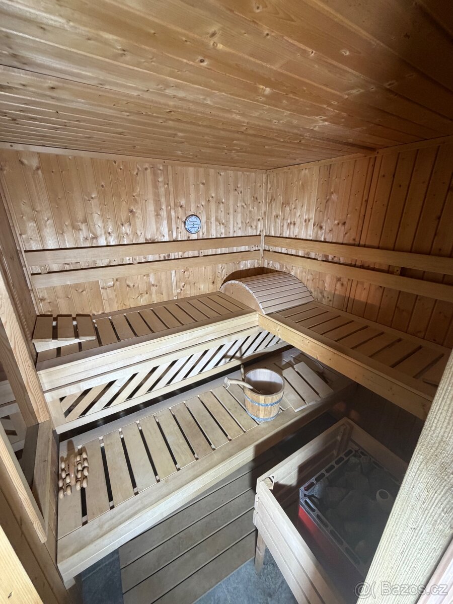 Finská rohová prosklená sauna - 4