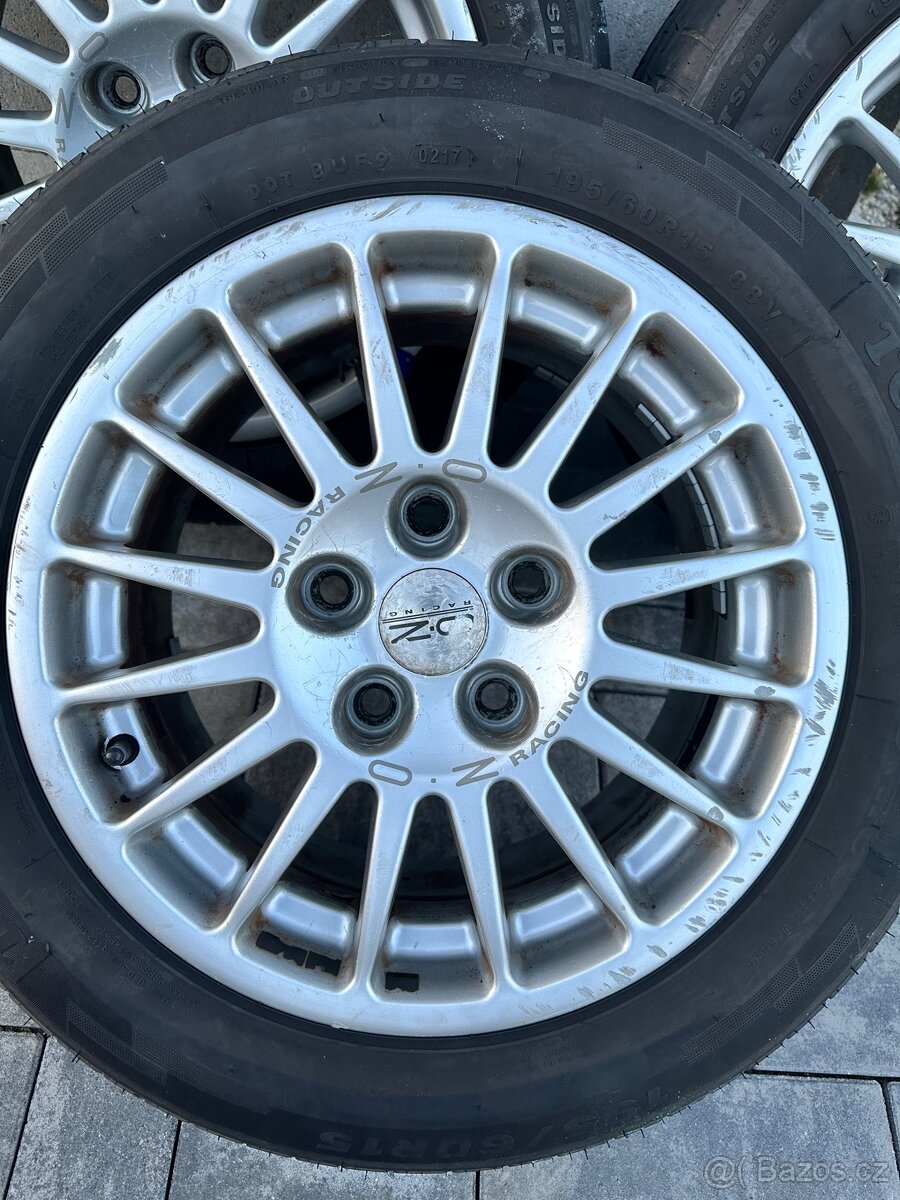 Kola OZ Racing Superturismo WRC R15 - 4