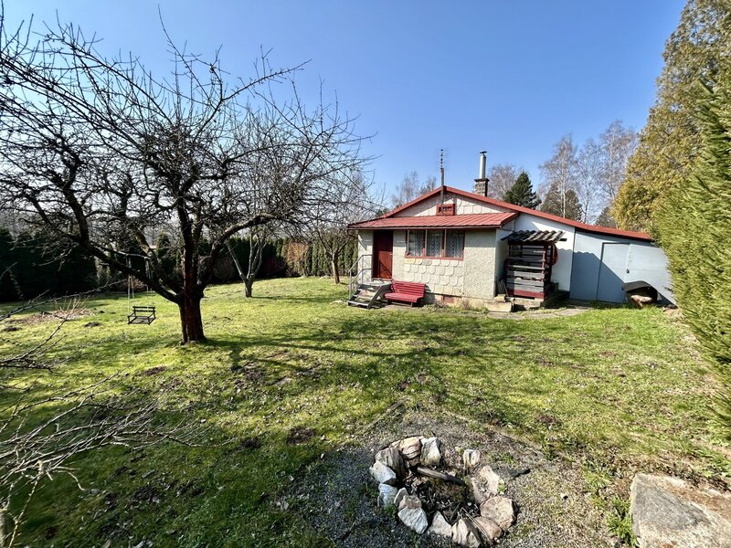 Výjimečná chata u přehrady – Seč, Železné hory - 4