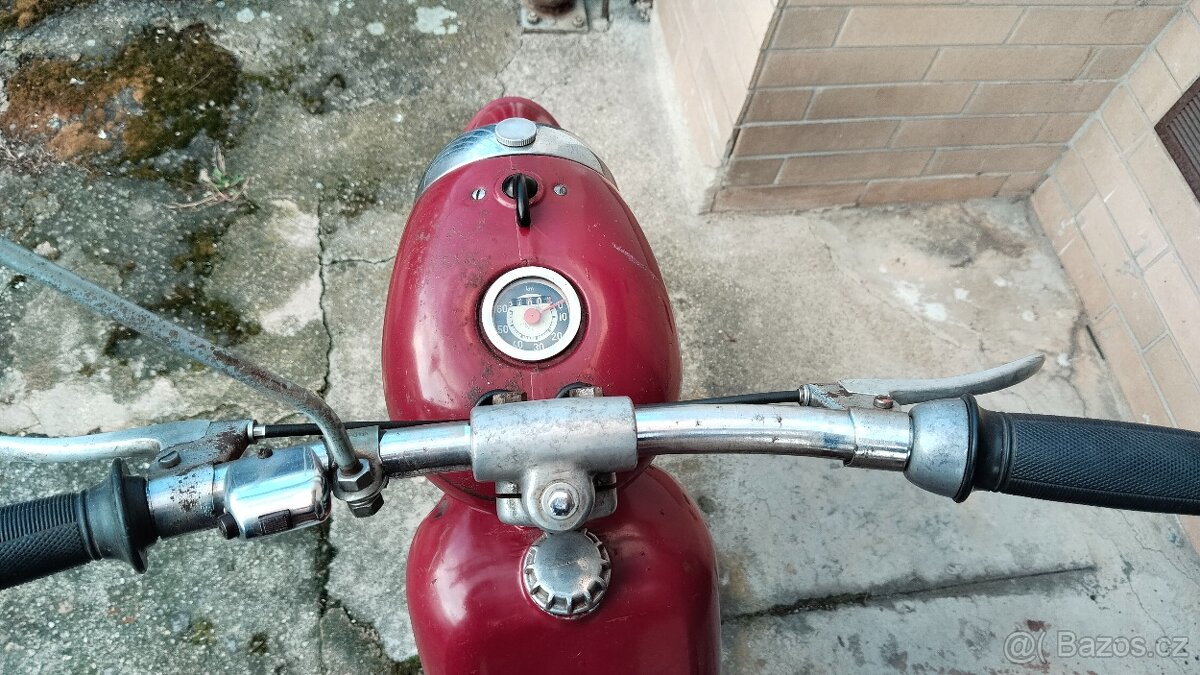 Jawa 50/555 Pionýr - 4