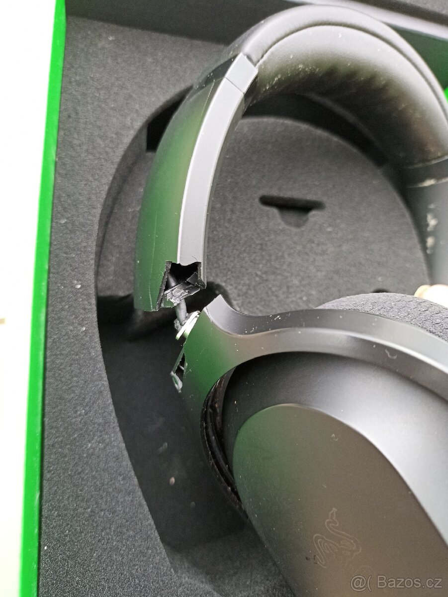 Sluchátka Razer Barracuda ( čtěte popis) - 4