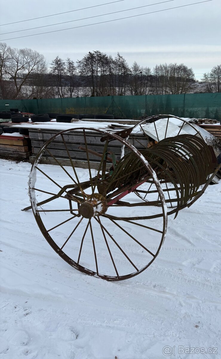 Historická konská hrabacka sena - 4