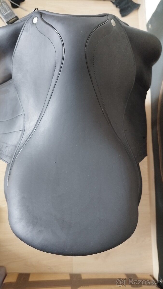 ARION SELLIER 17" M - 4