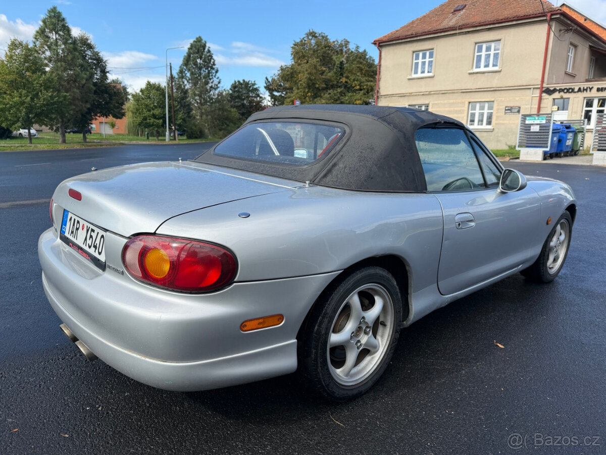 Mazda MX-5 cabriolet 1.8i - 4