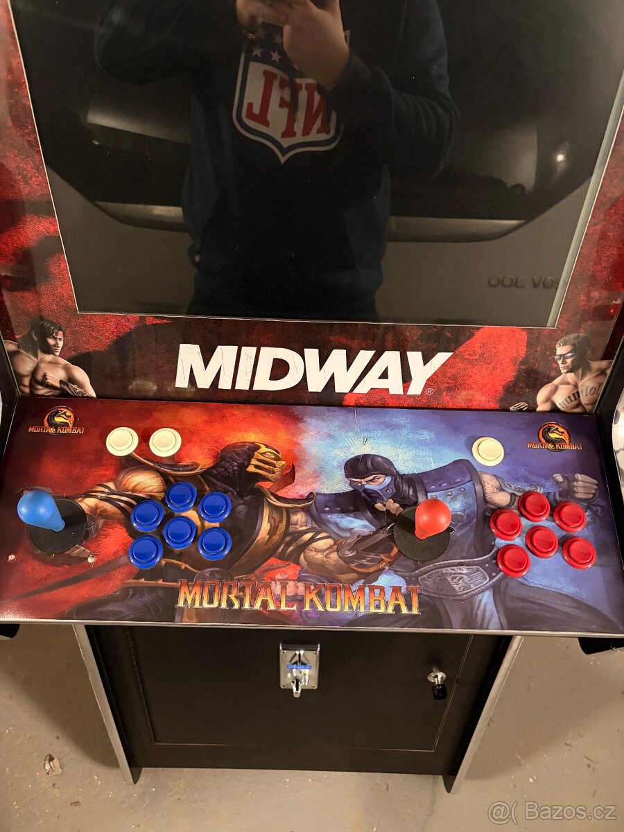 Arcade Automat herní automat Midway - 4