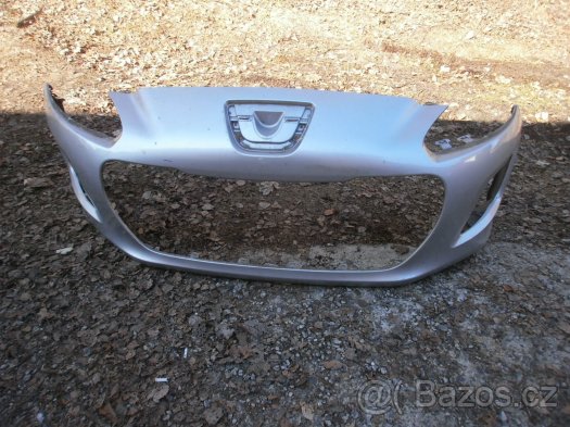 Prodám přední nárazník a kapotu na Peugeot 308 - 4