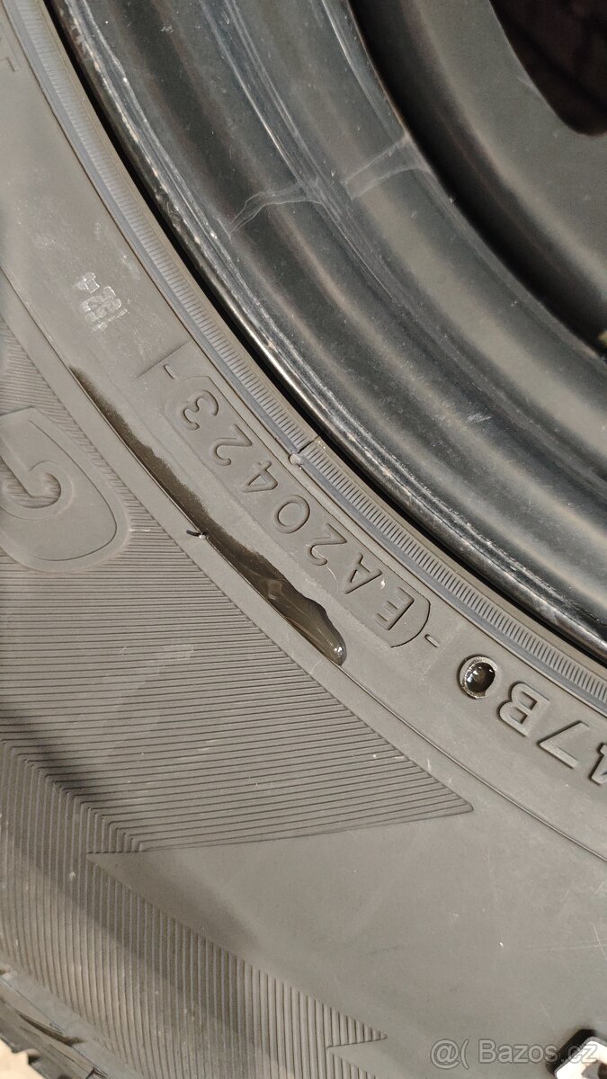 Yokohama Geolandar G015 285/75 R17 LT - 4