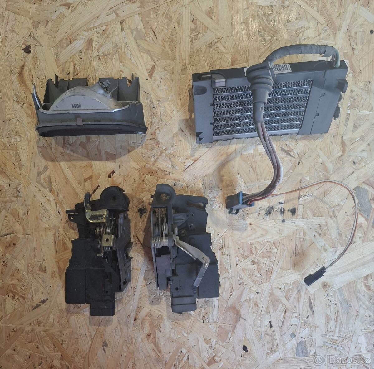 Sada dílů z Mercedes ML w163 - 4