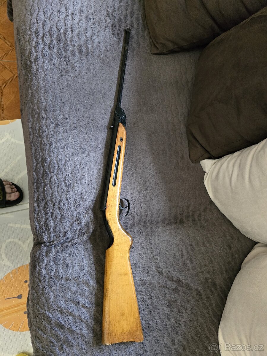 STARÁ NĚMECKA VZDUCHOVKA - 4