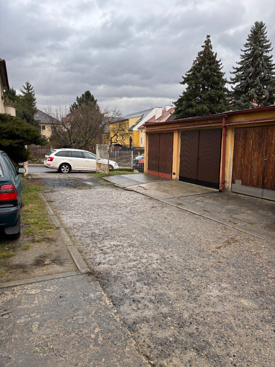 Pronájem garáže - 4