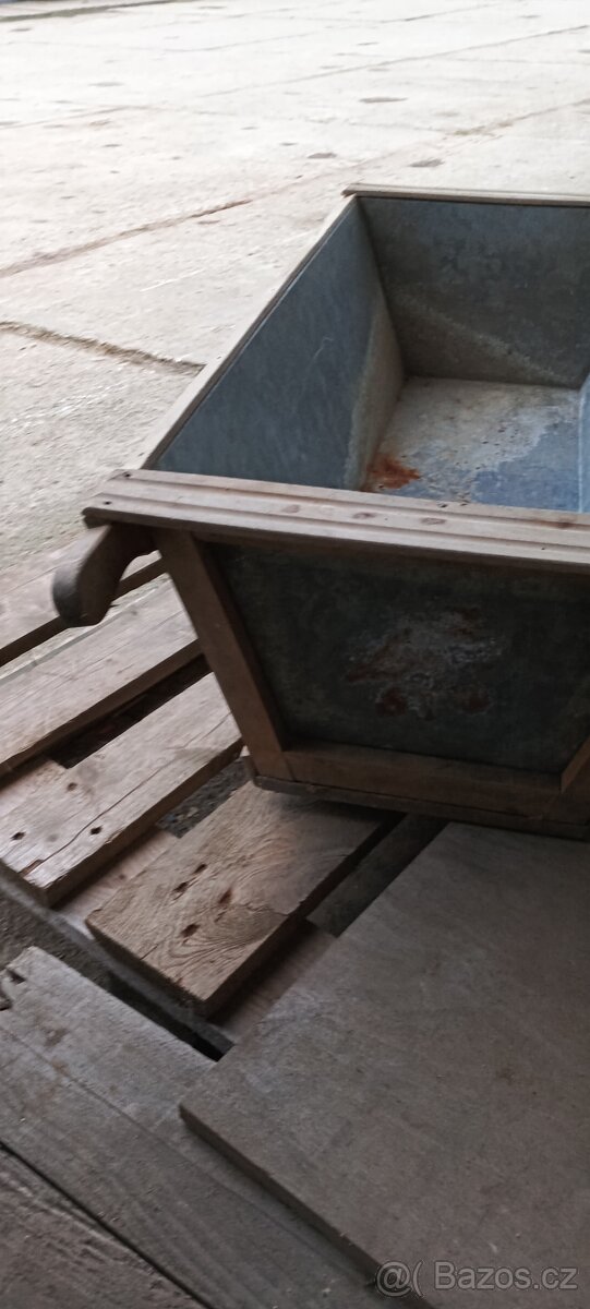 Staré pozinkované vany - 4