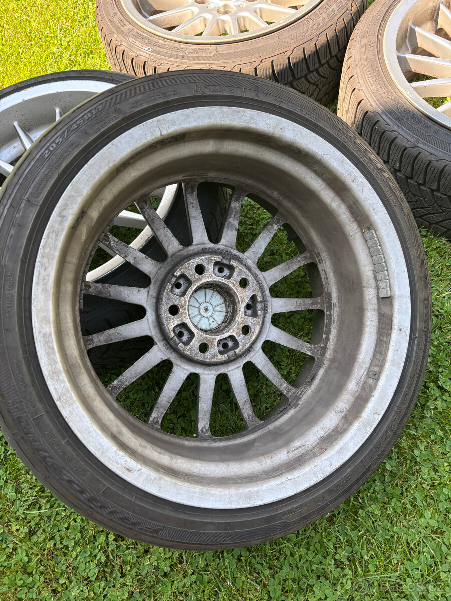 Kola BMW Style 32 - 17x8" ET20 - 4