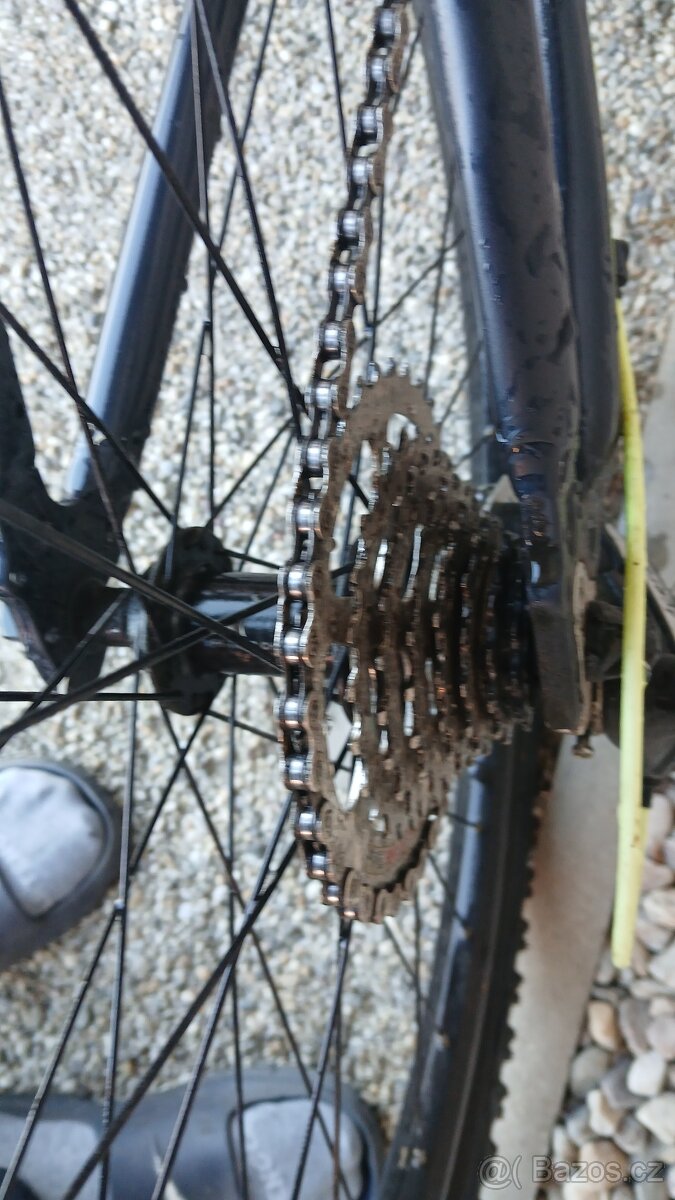 Prodám odlehčené dětské kolo CORE RAZOR VX2 24" - 4