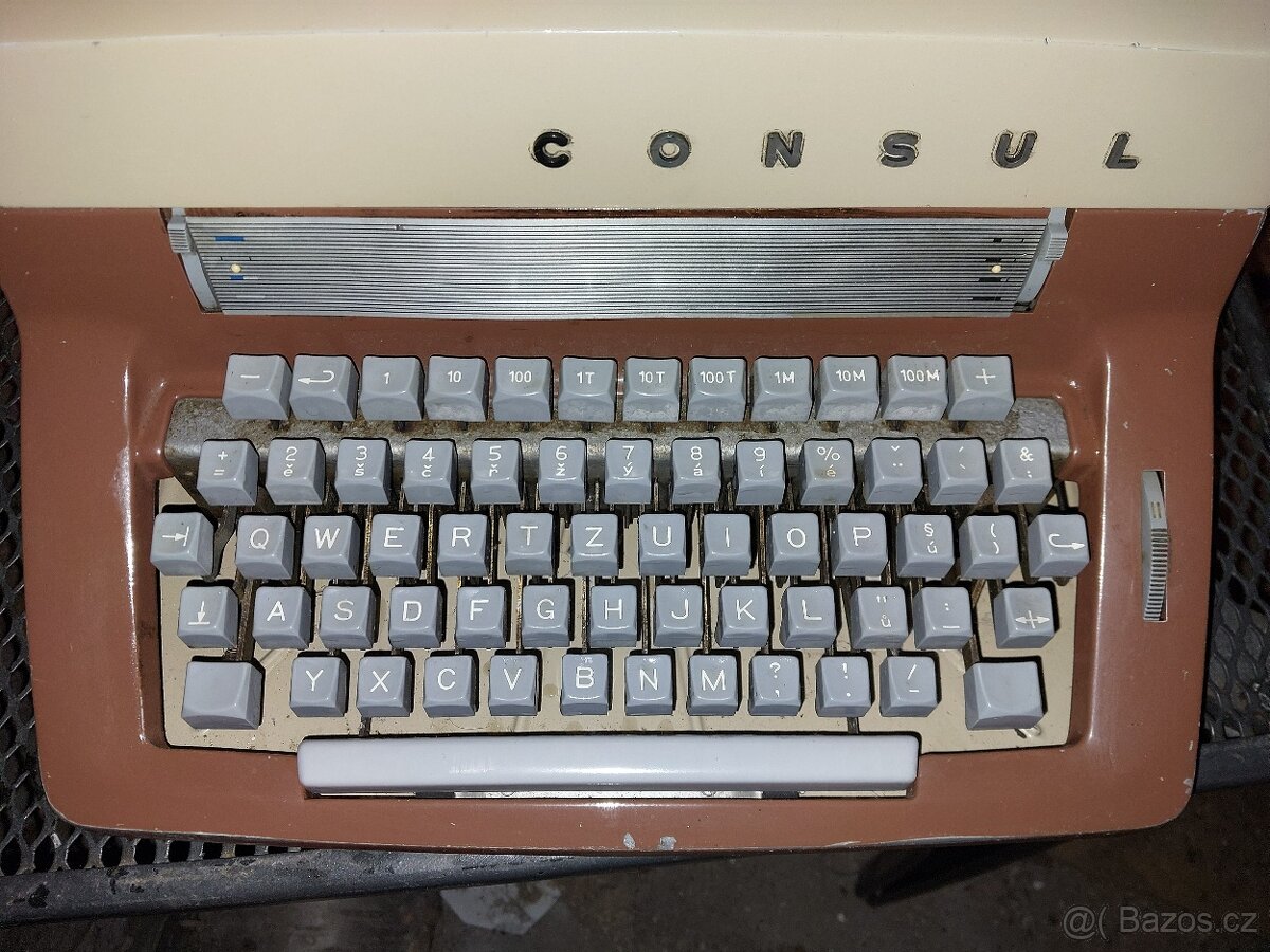 Psací stroj Consul 203 - 4