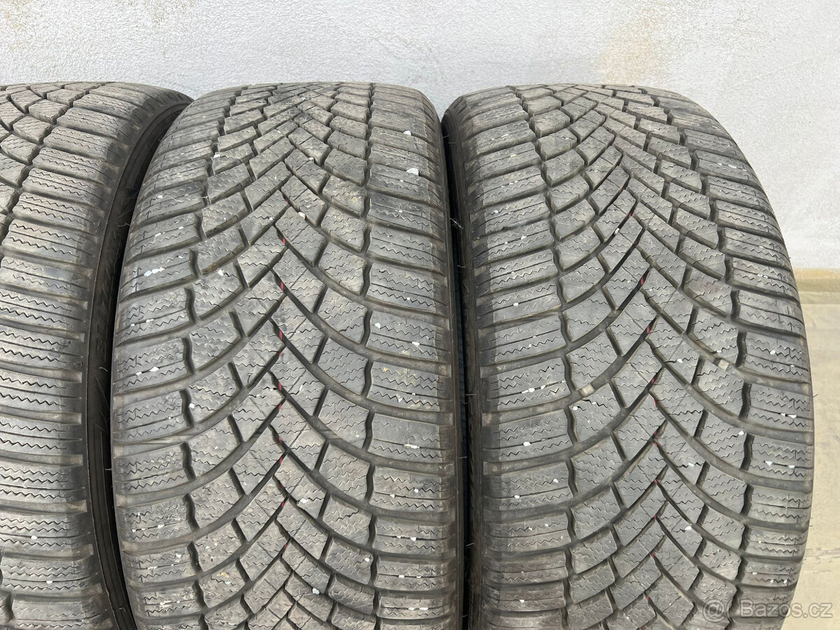 235/40R19 zimní pneu BRIDGESTONE BLIZZAK LM005 - 4