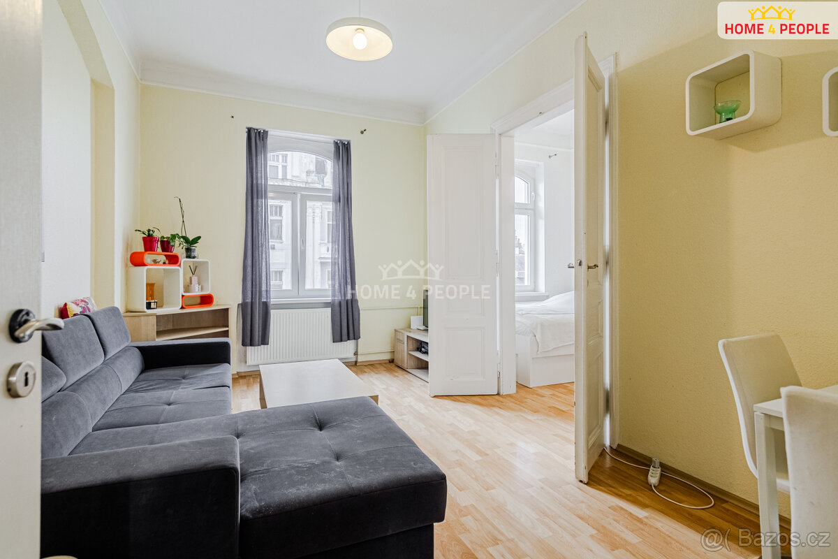 Prodej bytu 2+1, 52 m2, Karlovy Vary - 4